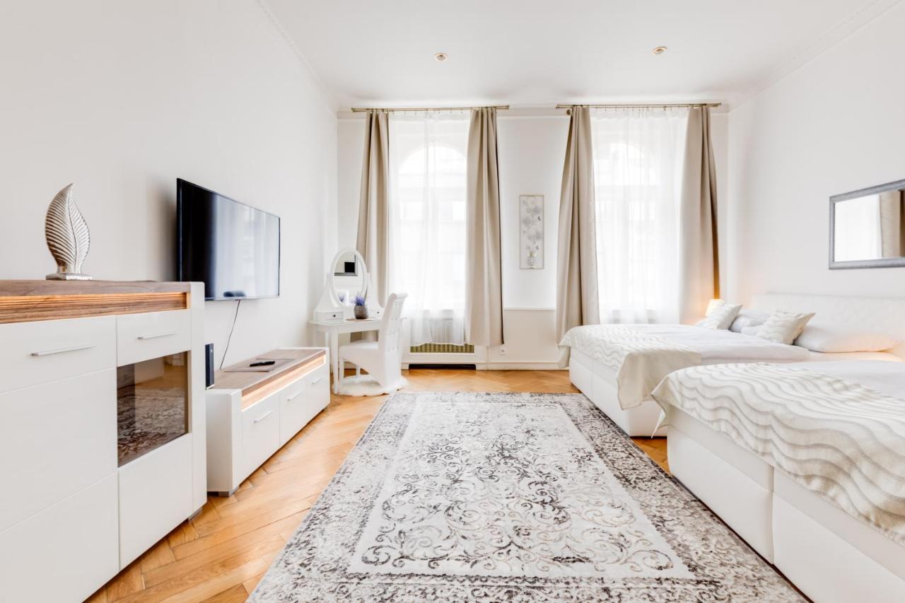 Wenceslass Square Royal Residence Apartments Praag Buitenkant foto